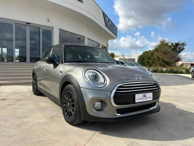 Mini Mini 5 Porte 1.5 Cooper D 5p - Immagine 4