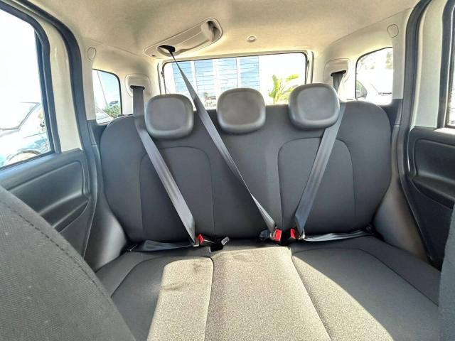Fiat Panda 1.0 firefly hybrid s&s 70cv 5p.ti - Immagine 3