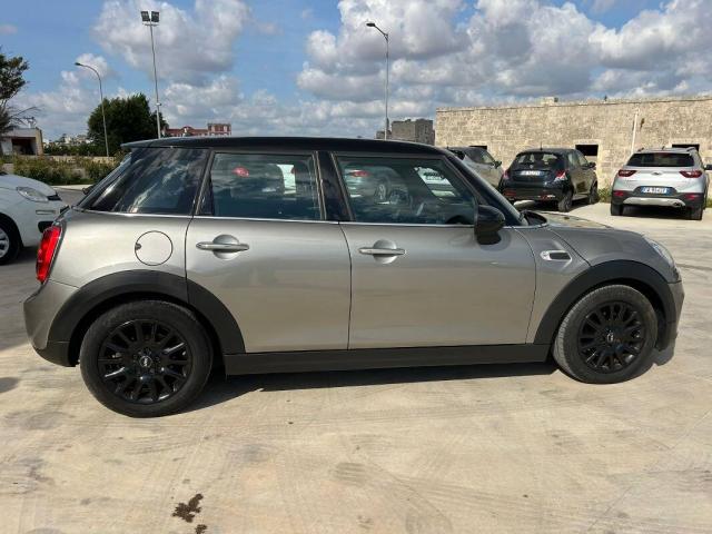 Mini Mini 5 Porte 1.5 Cooper D 5p - Immagine 18