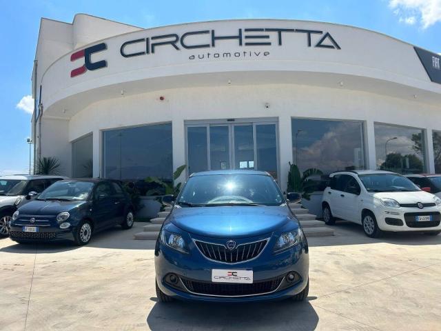 Lancia Ypsilon III 1.0 firefly hybrid Platino s&s 70cv - Immagine 11