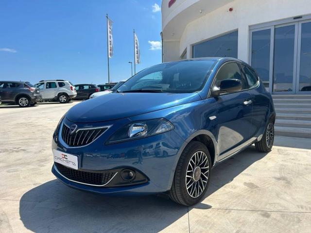 Lancia Ypsilon III 1.0 firefly hybrid Platino s&s 70cv - Immagine 8