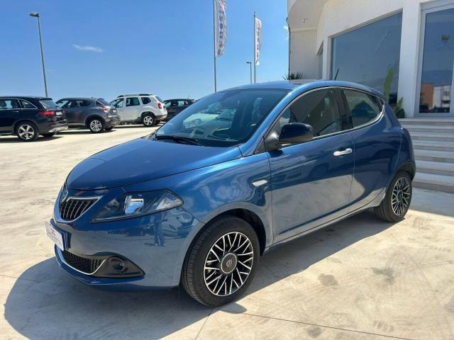 Lancia Ypsilon III 1.0 firefly hybrid Platino s&s 70cv - Immagine 20