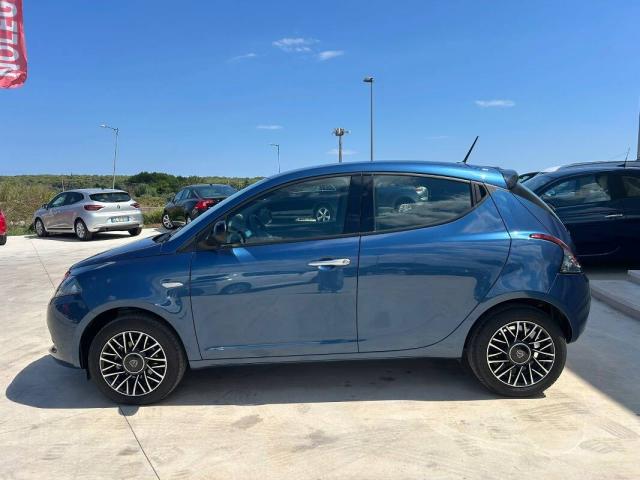 Lancia Ypsilon III 1.0 firefly hybrid Platino s&s 70cv - Immagine 14