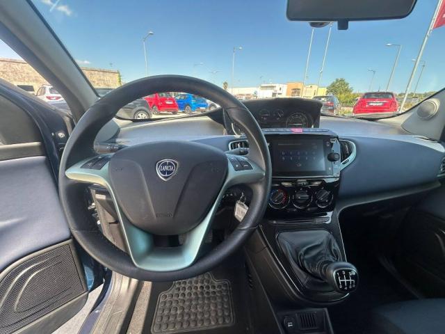 Lancia Ypsilon III 1.0 firefly hybrid Platino s&s 70cv - Immagine 7