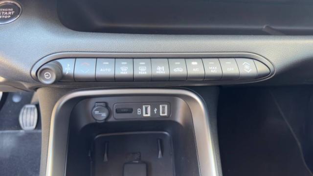 Jeep Avenger 1.2 turbo Summit fwd 100cv - Immagine 15