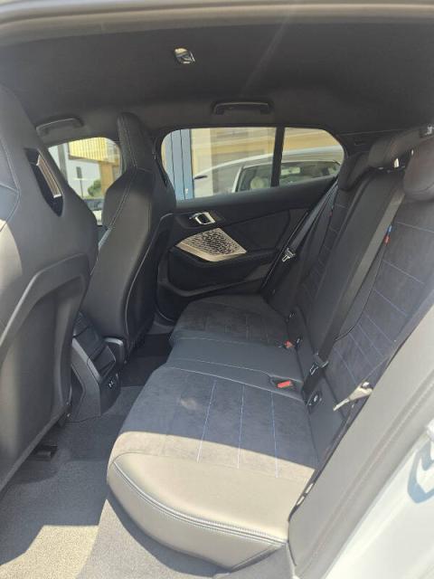 BMW Serie 1 120d 48V MSport Pro auto - Immagine 1