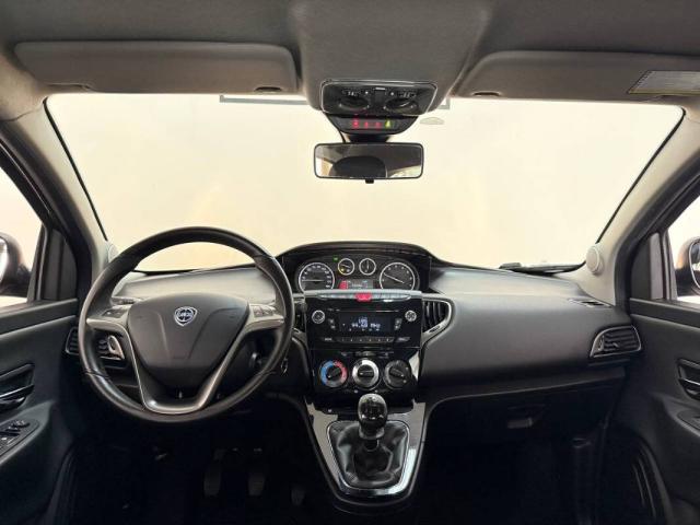 Lancia Ypsilon 1.2 8v 69cv Gold - Immagine 3