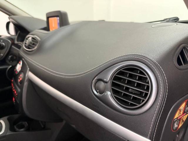 Renault Clio III 2009 Sportour Clio ST 1.2 tce Luxe 100cv - Immagine 20