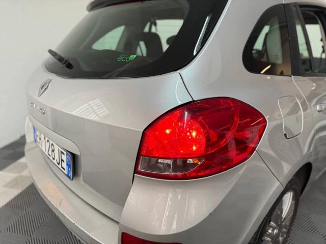 Renault Clio III 2009 Sportour Clio ST 1.2 tce Luxe 100cv - Immagine 4