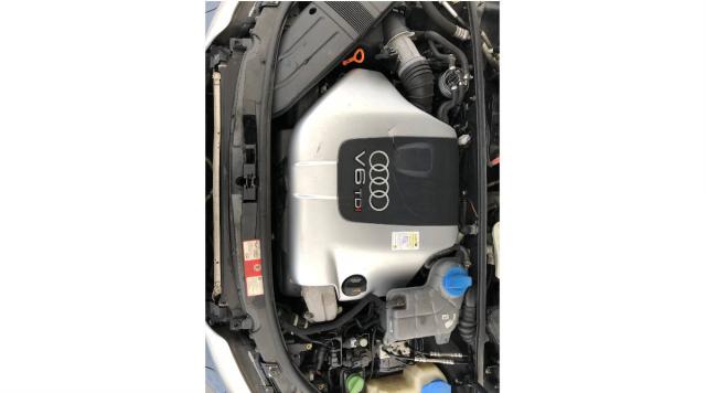 Audi A4 Avant Avant 2.5 V6 tdi quattro 180cv - Immagine 17