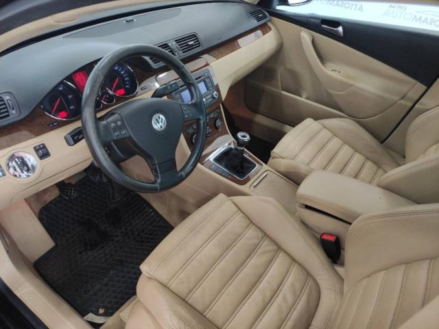Volkswagen Passat 2.0 tdi Highline TAGLIANDI VW PELLE TETTO - Immagine 17