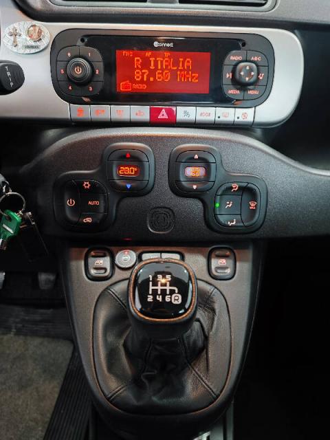 Fiat Panda 0.9 t.air t. Cross 4x4 GPL! PROMO FINANZIAMENTO -1000€ - Immagine 3
