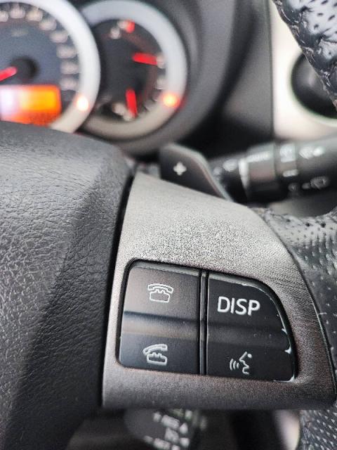 Toyota Rav4 2.2 d-4d Executive auto TAGLIANDI TOYOTA X EURO 8000! - Immagine 10