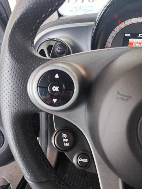 Smart Fortwo 1.0 Prime 71cv twinamic - Immagine 10
