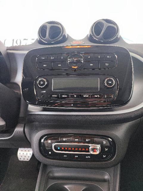 Smart Fortwo 1.0 Prime 71cv twinamic - Immagine 15