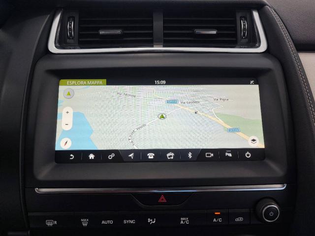 Jaguar E-Pace 2.0d i4 R-Dynamic HSE 150cv VIRTUAL! TETTO! PELLE! - Immagine 17