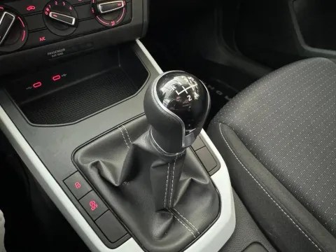 Alfa Romeo Stelvio 2.2 t Veloce Q4 210cv auto - Immagine 14