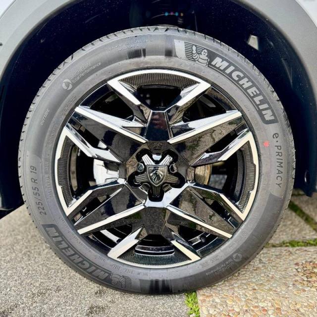 Peugeot 3008 1.2 hybrid GT 136cv e-dcs6 TETTO APRIBILE! - Immagine 19