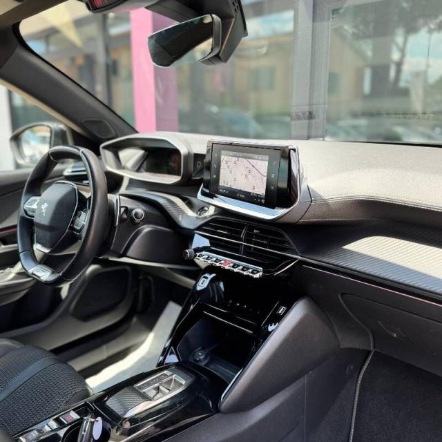 Peugeot 2008 1.5 bluehdi GT s&s 130cv eat8 - Immagine 17