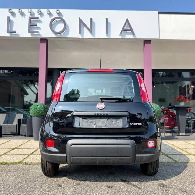 Fiat Panda III 1.0 firefly hybrid s&s 70cv chilometri zero! - Immagine 2