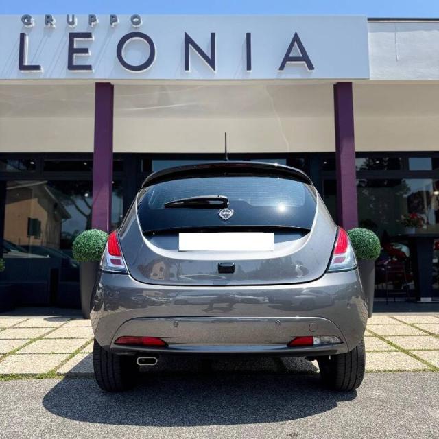 Lancia Ypsilon III 1.0 firefly hybrid Gold Plus s&s 70cv - Immagine 7