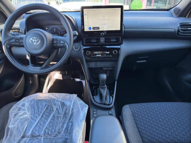 Toyota Yaris Cross 1.5h Trend awd-i 130cv e-cvt - Immagine 9