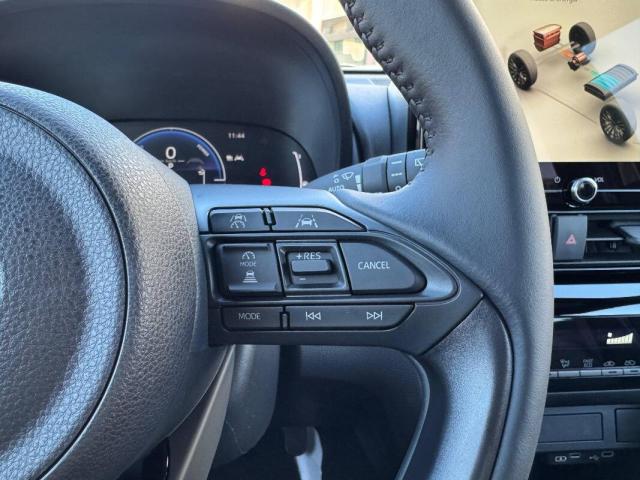 Toyota Yaris Cross 1.5h Trend awd-i 130cv e-cvt - Immagine 8