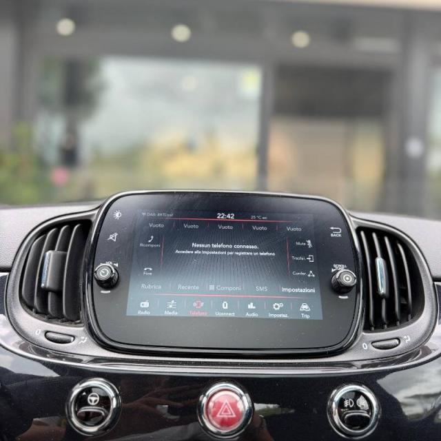 Fiat 500 1.0 hybrid Lounge 70cv - Immagine 13