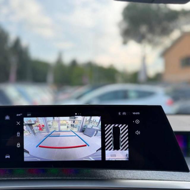 Peugeot 5008 1.2 hybrid GT 145cv e-dcs6 TETTO APRIBILE - Immagine 4