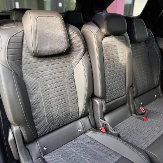 Peugeot 5008 1.2 hybrid GT 145cv e-dcs6 TETTO APRIBILE - Immagine 13