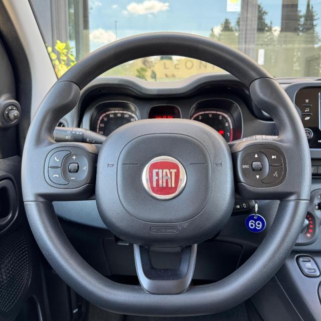 Fiat Panda III 1.0 firefly hybrid s&s 70cv 5 posti - Immagine 5