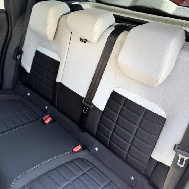 Citroen C3 1.2 puretech turbo Max 100cv s&s CHILOMETRI ZERO - Immagine 3