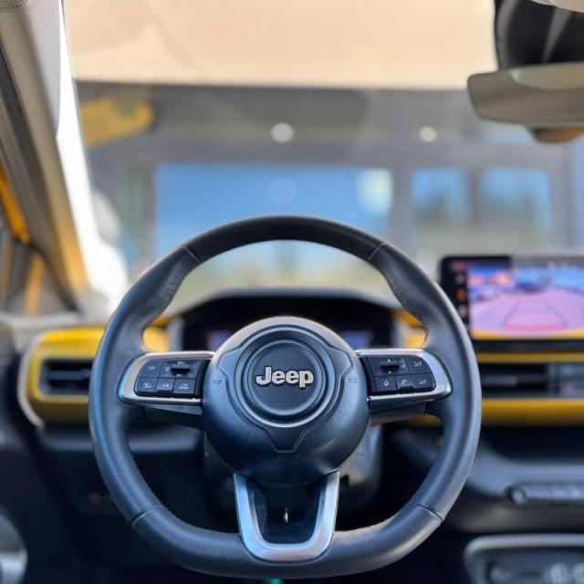 Jeep Avenger 1.2 t. Summit fwd 100cv - Immagine 9