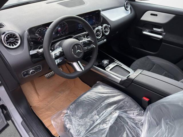 Mercedes Classe GLA 200 d AMG Line Premium auto - Immagine 12
