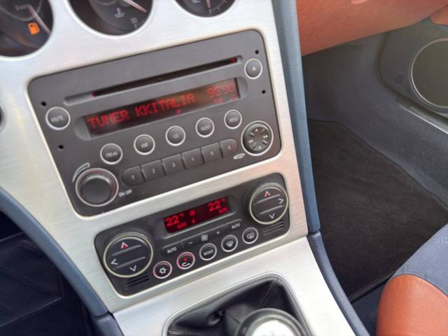 Alfa Romeo Spider 2.4 jtdm Exclusive - Immagine 15