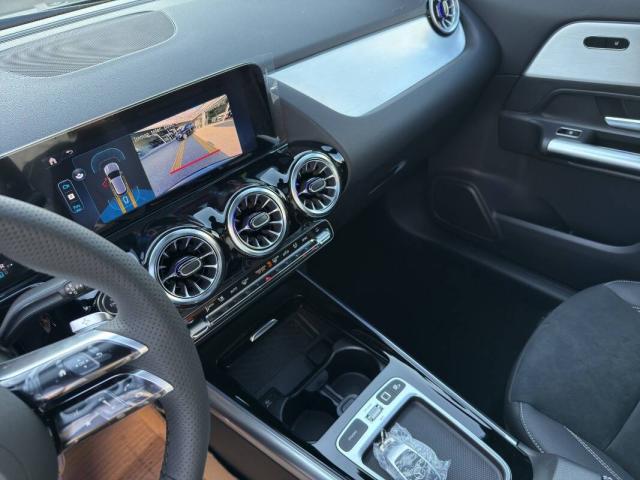 Mercedes Classe GLA 200 d AMG Line Premium auto - Immagine 3