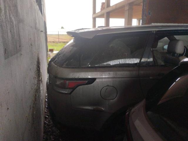 Land Rover Range Rover Sport 3.0 sdV6 Autobiography 292cv auto - Immagine 2