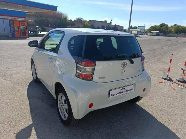 Toyota iQ 1.0 - Immagine 4