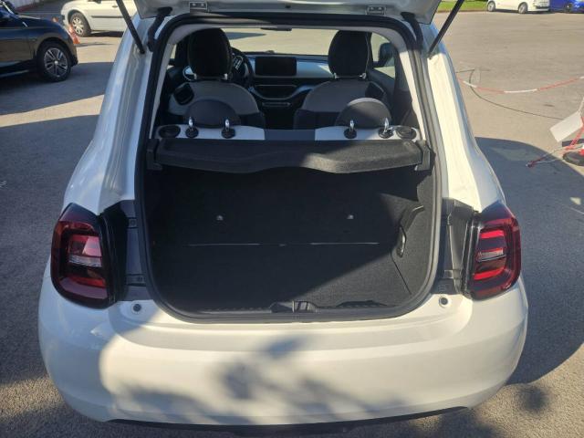 Fiat 500 42 kWh La Prima - Immagine 1