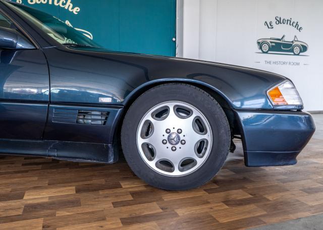 Mercedes Classe SL 300 24 - Immagine 2