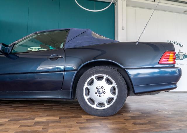 Mercedes Classe SL 300 24 - Immagine 17