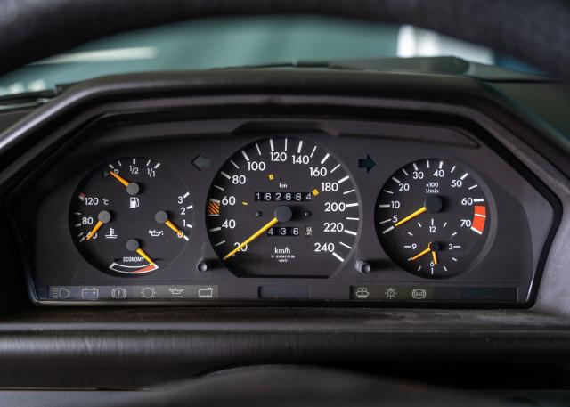 Mercedes Classe E Coupè 300 CE - Immagine 3