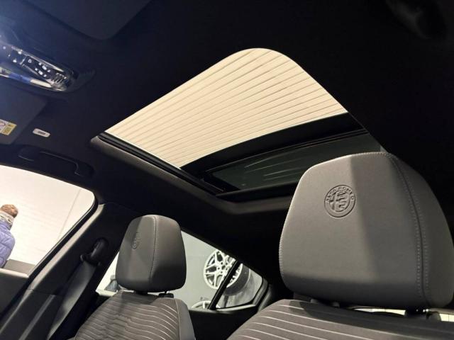 Alfa Romeo Tonale 1.5 hybrid Ti 160cv tct7 - Immagine 12