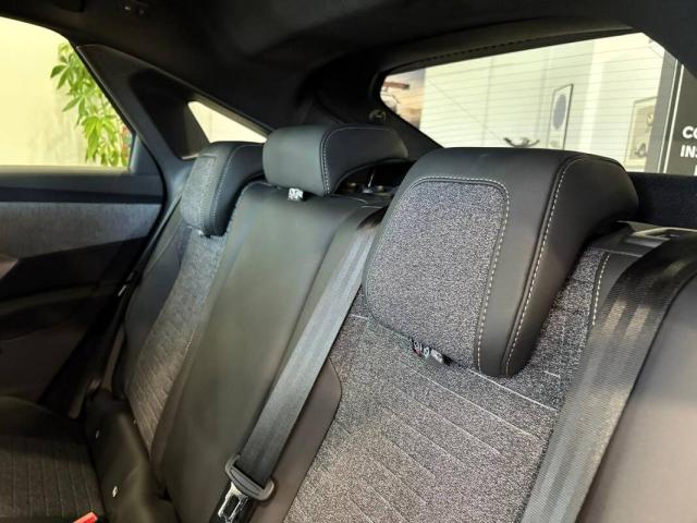 Peugeot 3008 1.2 hybrid Allure 145cv e-dcs6 - Immagine 12