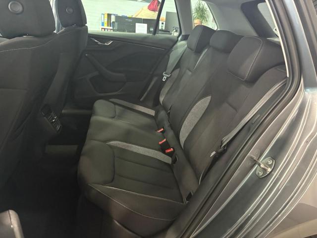 Skoda Kamiq 1.0 tsi Black Dots 95cv - Immagine 1