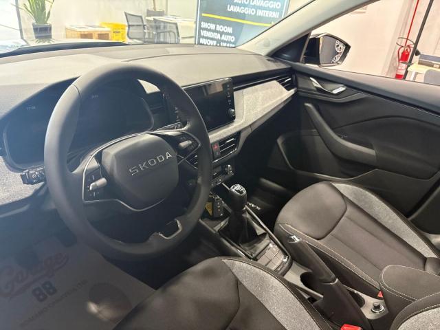 Skoda Kamiq 1.0 tsi Black Dots 95cv - Immagine 13