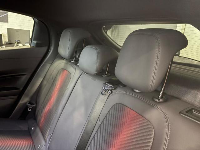 Alfa Romeo Junior 1.2 ibrida Speciale 136cv edct6 - Immagine 16