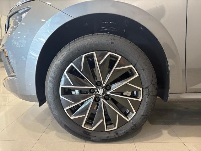 Skoda Kamiq 1.0 tsi Black Dots 95cv - Immagine 12
