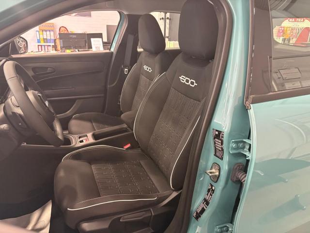 Fiat 600 1.2 hybrid 110cv auto - Immagine 9
