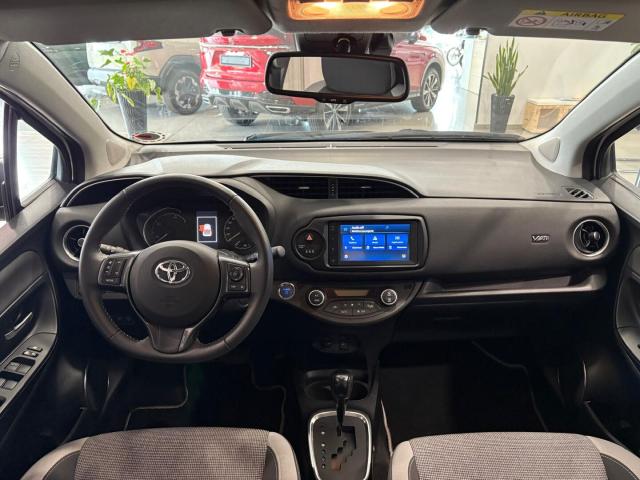 Toyota Yaris 1.5h Active Plus - Immagine 18